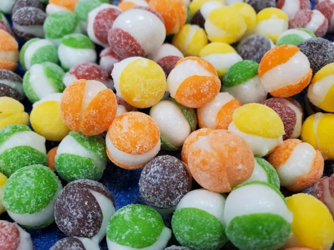 Freeze Dried Sour Skittles, Flavorful Crunchy Skittles, Premium Freeze Dried Snacks (1 Pound, Sour) 16 oz